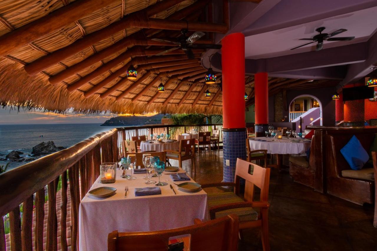 Hilton Grand Vacations Club Zihuatanejo Hotell Exteriör bild