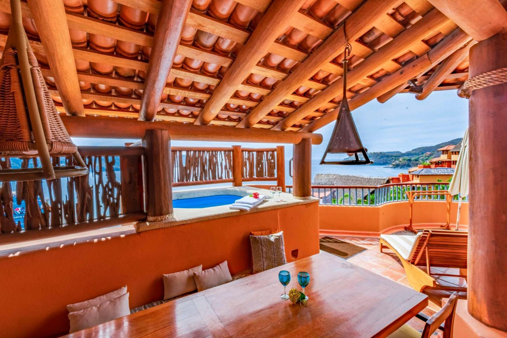 Hilton Grand Vacations Club Zihuatanejo Hotell Exteriör bild